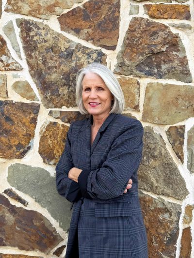 Anne Ellis 1.jpg