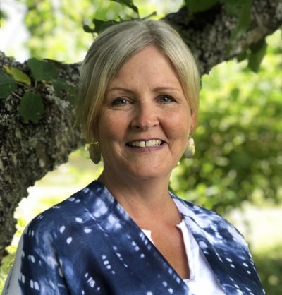 Linda Sutton.jpg