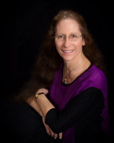LaneyPortraitRetouch_under 2mb.jpg