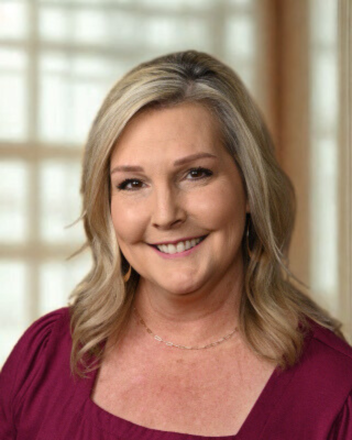 Kim Hardy.png