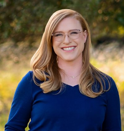 Julie McClain.jpg
